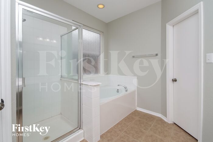 Building Photo - 16614 Cold Harbor Ln