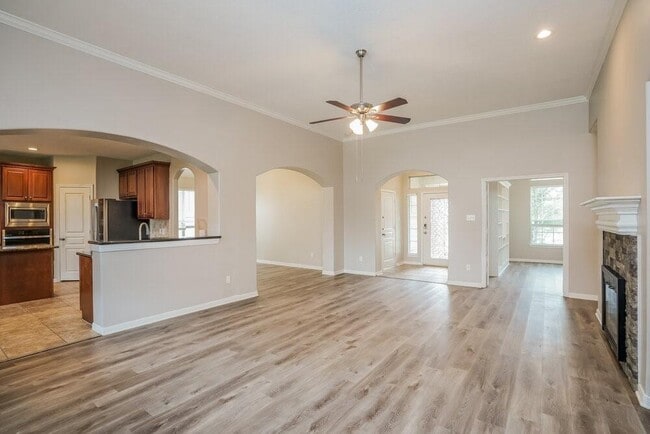 Building Photo - 2130 Pelican Landing Ct