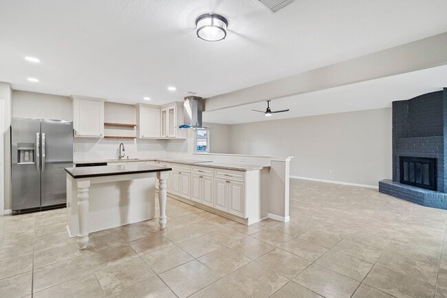 Building Photo - 11567 Willwood Dr