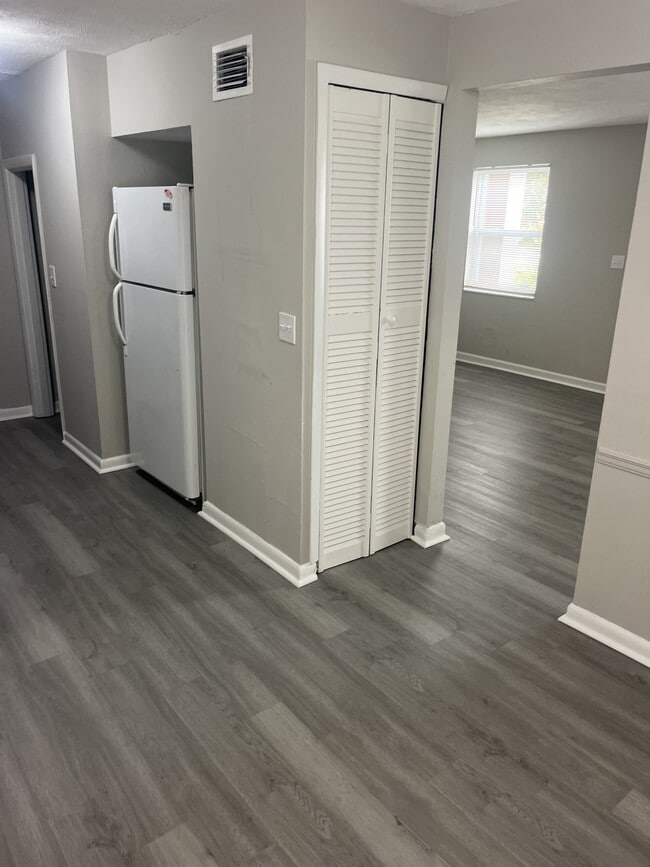 Building Photo - 1764 Mindanao Dr