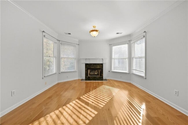 Building Photo - 1070 Admiral Crossing