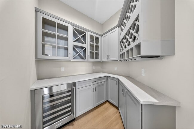 Building Photo - 20060 Hartford Blvd