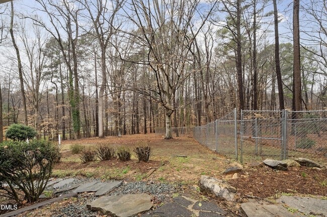 Building Photo - 1504 Homestead Rd