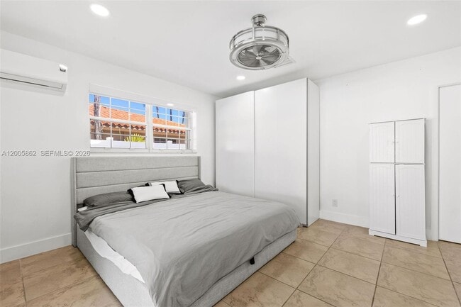 Building Photo - 3460 N 46th Ave