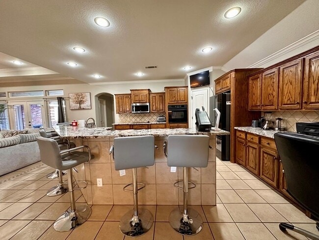 Building Photo - 5205 Greathouse Ave