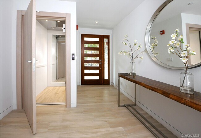 Building Photo - 105 Delancey Ave