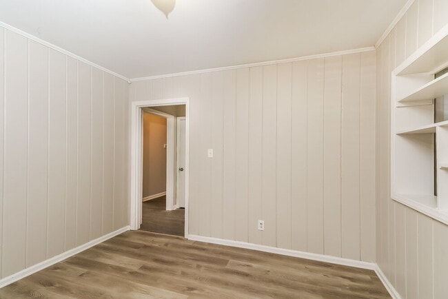 Building Photo - 2007 Garland Ave