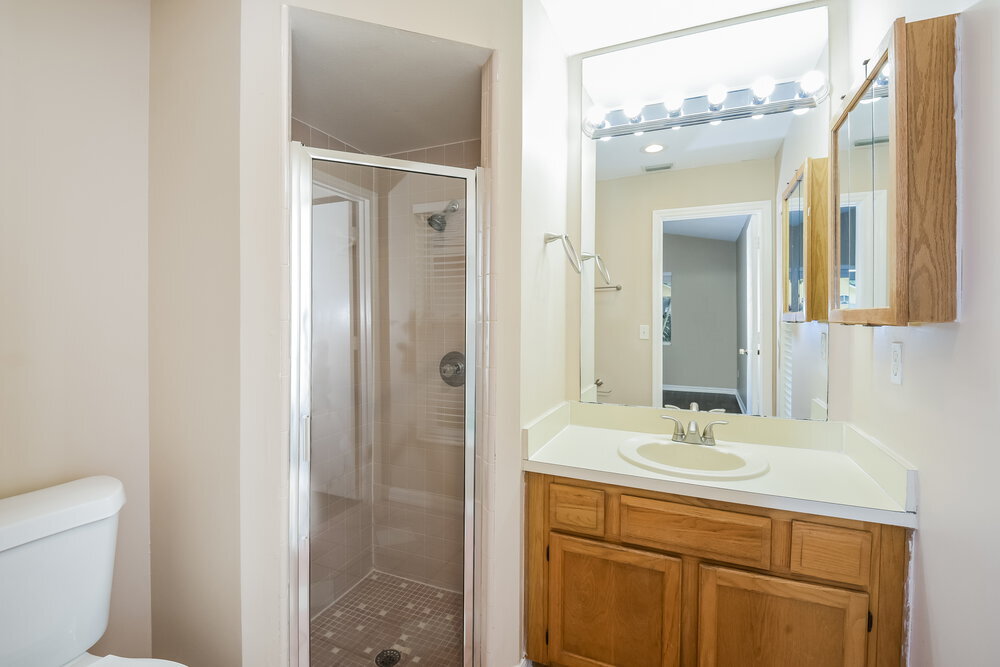 Building Photo - 1092 Manigan Ave