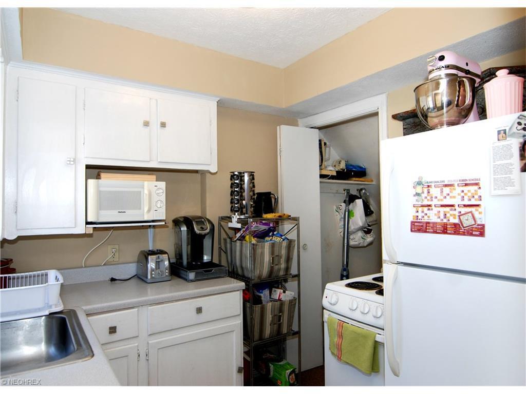 Building Photo - 87 N Pershing Ave