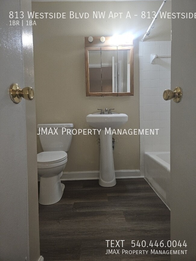 Building Photo - 813 Westside Blvd NW