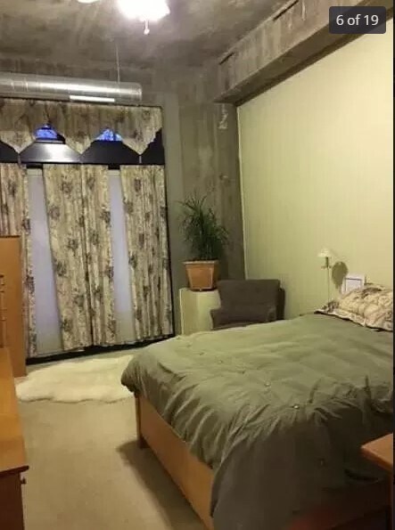 Building Photo - 1151 W 15th St