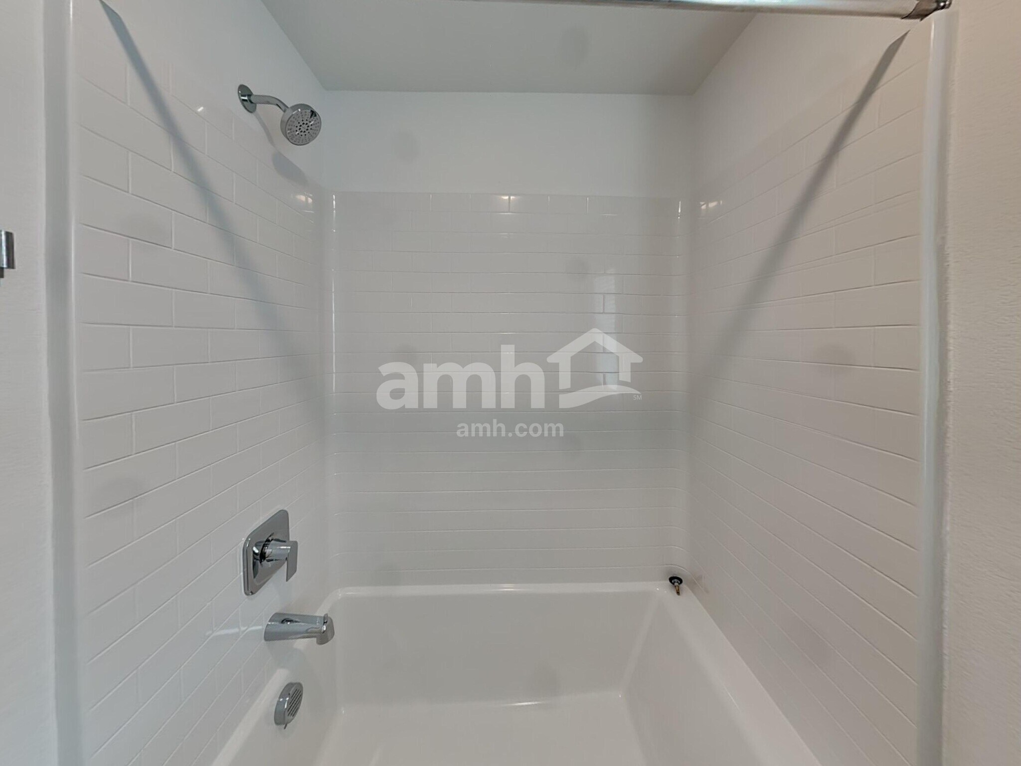 Building Photo - 9513 Harkes Dr