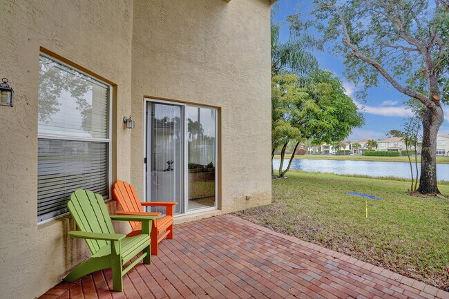 Building Photo - 8876 Sandy Crest Ln
