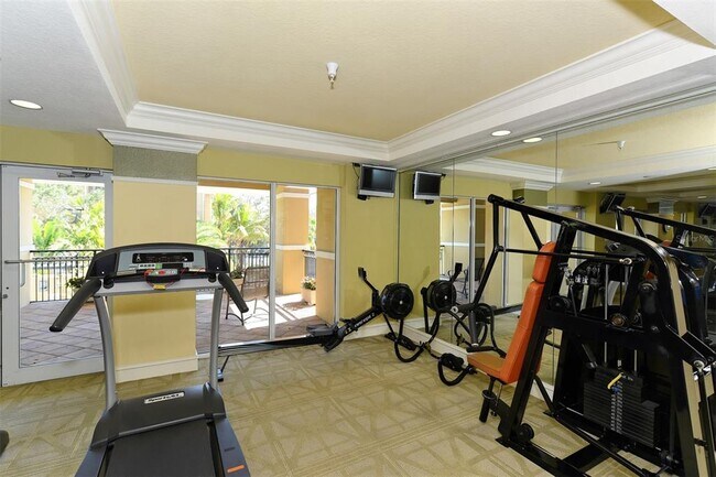 Building Photo - 1064 N Tamiami Trl
