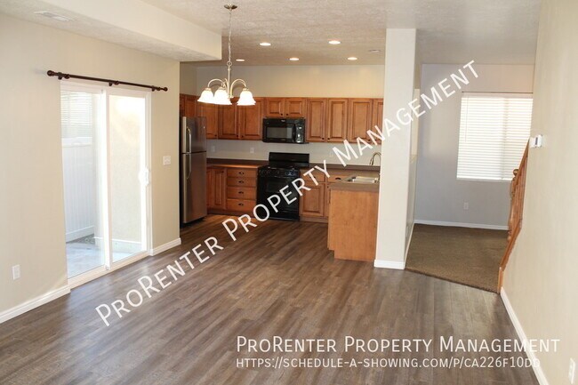 Building Photo - 1412 E 6125 S