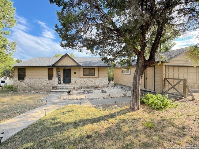 Building Photo - 104 Canteen