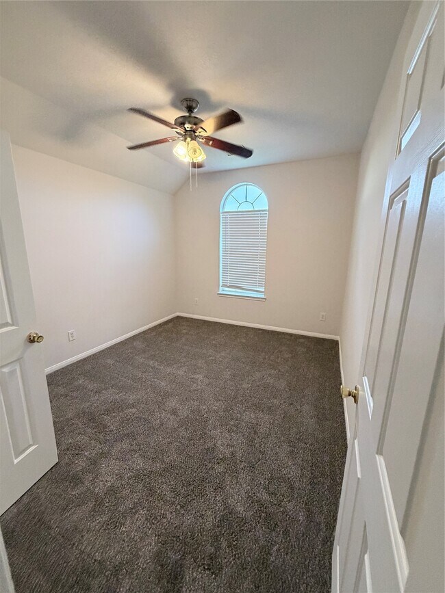 Building Photo - 17407 S Sienna Cove Ln