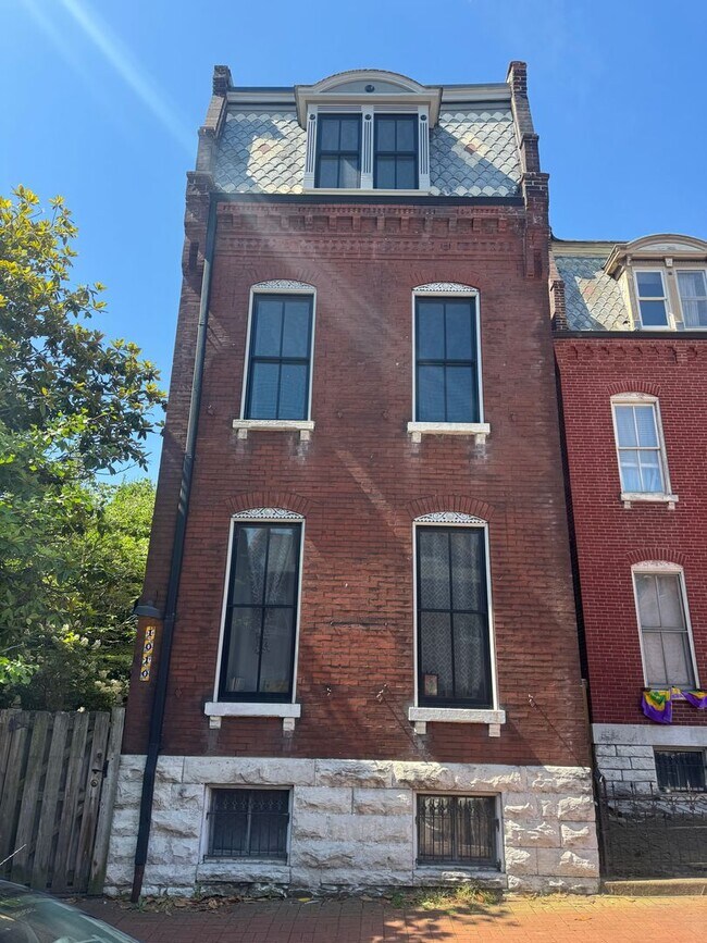 Building Photo - 1008-1010 Allen Ave