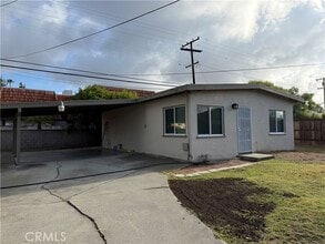 Building Photo - 5554 Riverside Dr