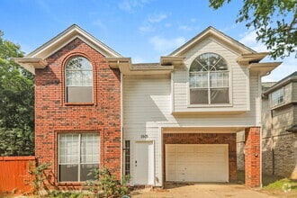 Building Photo - 1505 Collin Dr