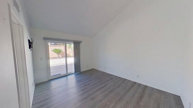 Building Photo - 11 Via Bellorita: Charming 2 Bed 2 Bath Ho...
