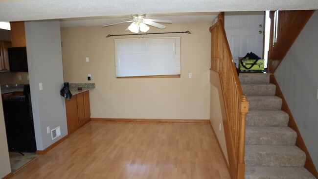 Building Photo - 3252 Dodd Ln