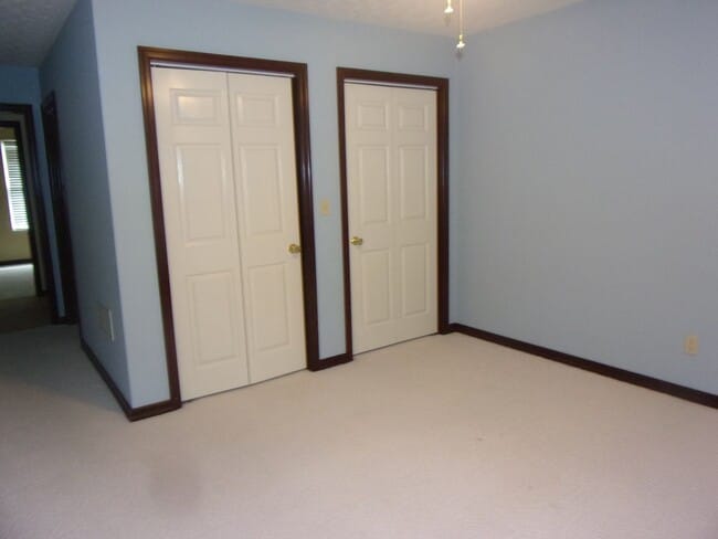 Building Photo - Vienna Beauty