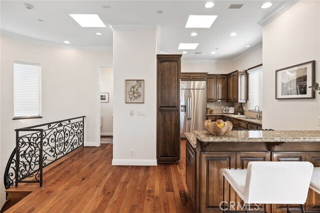 Building Photo - 424 Marine Ave