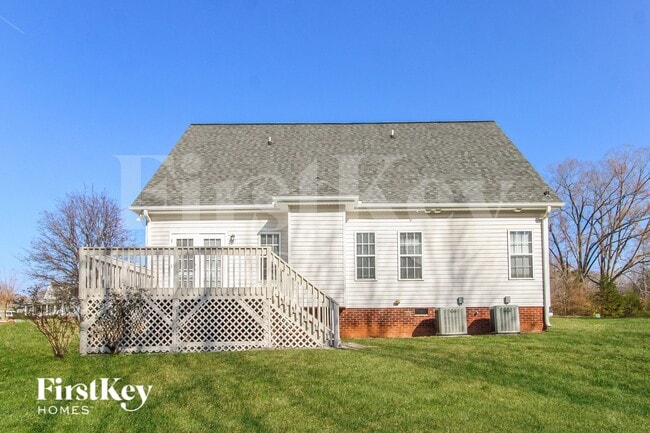 Building Photo - 156 Hazelwood Ct