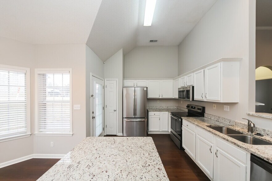 Building Photo - 2609 Wood Sage Dr