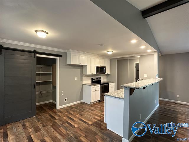 Building Photo - 13125 Chaney Thompson Rd SE