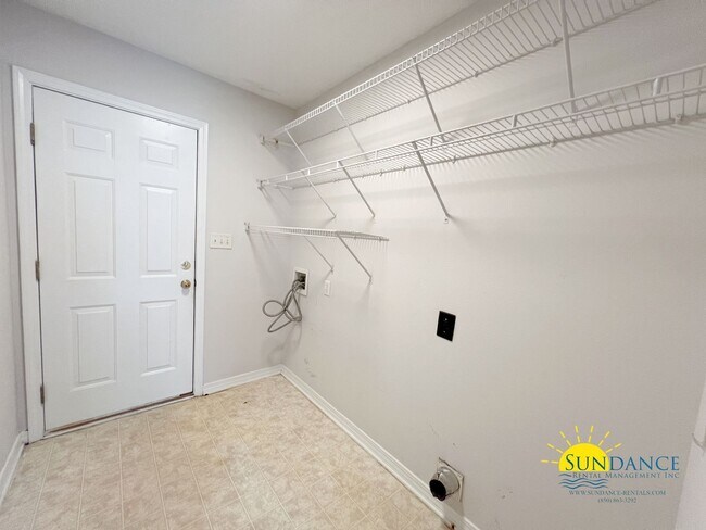 Building Photo - 5406 Josh Dr