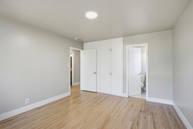 Building Photo - 2682 Coit Dr