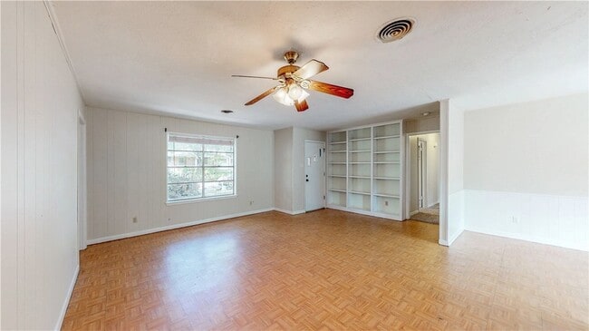 Building Photo - 1407 Lawyer St