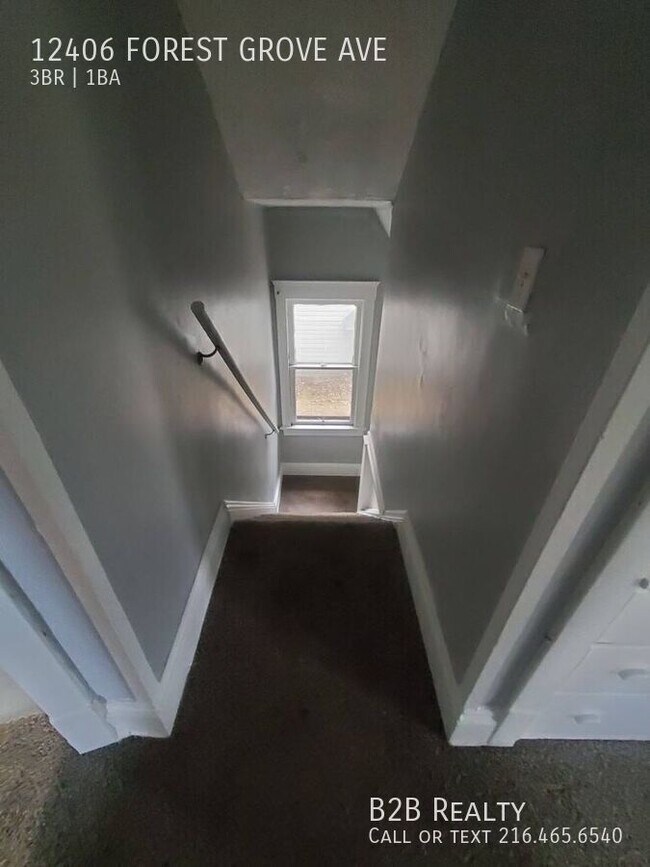 Building Photo - 12406 Forest Grove Ave