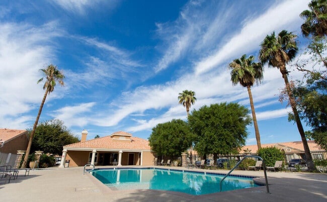 Building Photo - 40880 Whirling Wind Dr