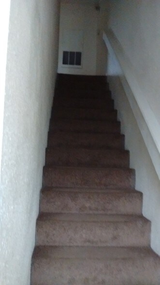 Building Photo - 1106 Verde Dr