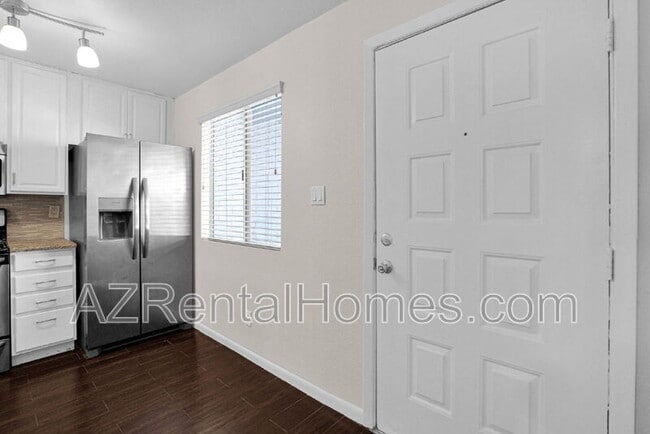 Building Photo - 4354 N 82nd St