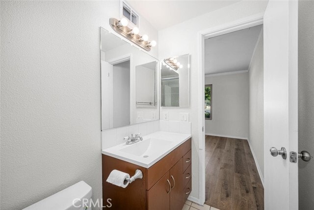 Building Photo - 4060 Orange