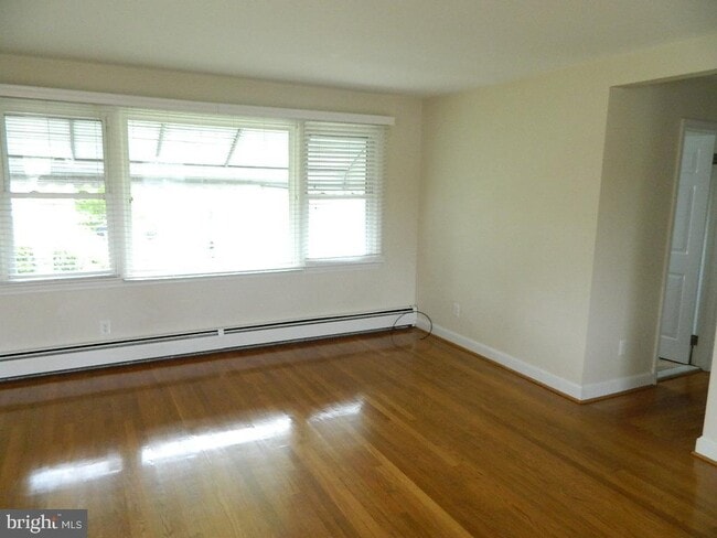 Building Photo - 41665 Tudor Hall Rd