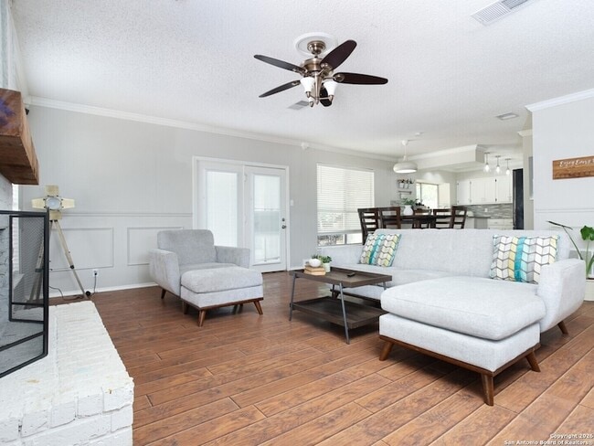 Building Photo - 18118 Summer Knoll