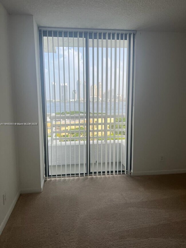 Building Photo - 3300 NE 192 St