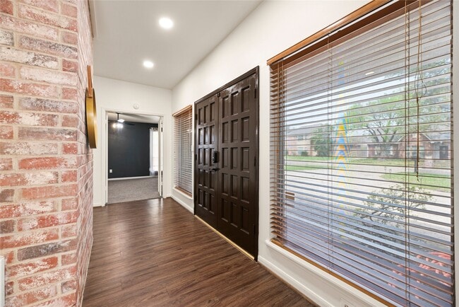 Building Photo - 12131 Ella Lee Ln