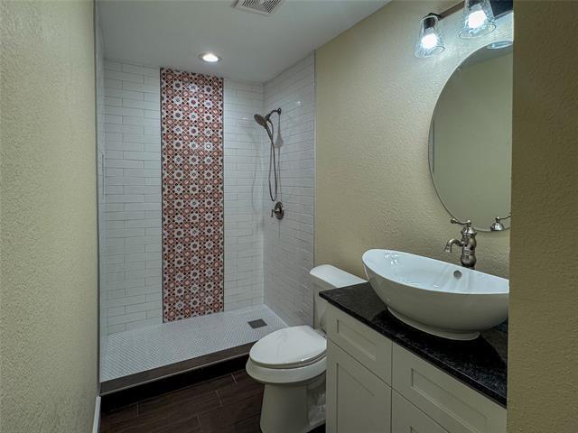 Building Photo - 1228 Kennie Dr