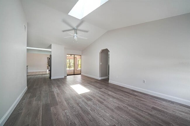 Building Photo - 11285 Oceanspray Blvd