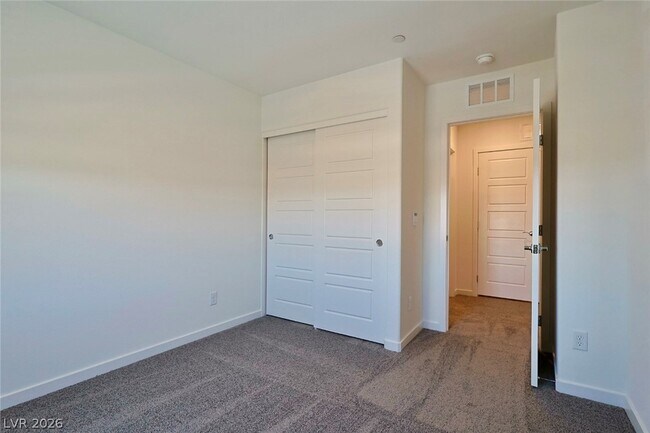 Building Photo - 9859 Hidden Pass Ave