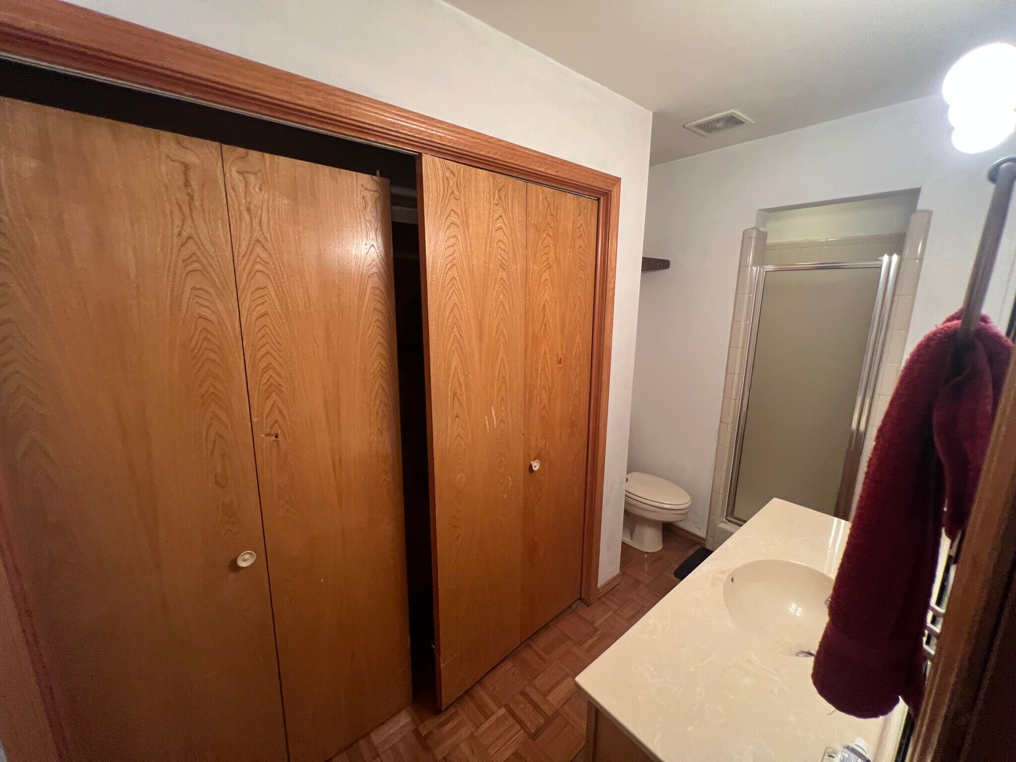 BathRoom 2 - 505 palm valley cir