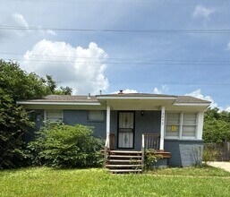 Building Photo - 3492 Venable Rd
