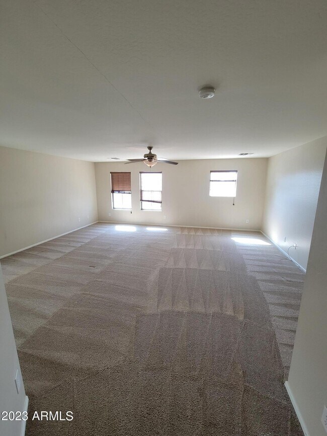 Building Photo - 12050 W Carlota Ln