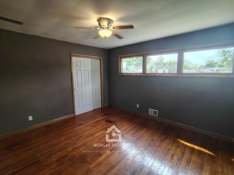 Building Photo - 2644 W 12th St